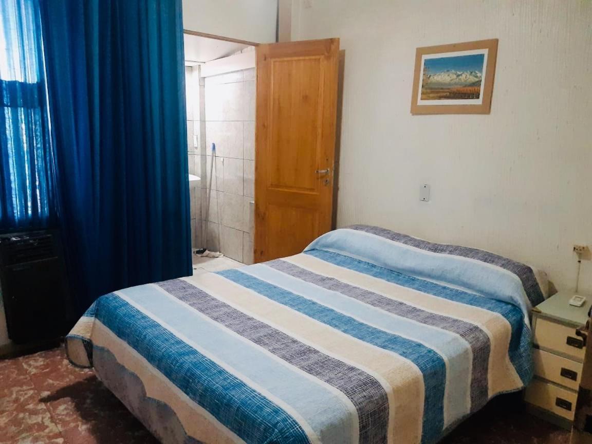 Hostel Otro Mundo Capdevila Zewnętrze zdjęcie