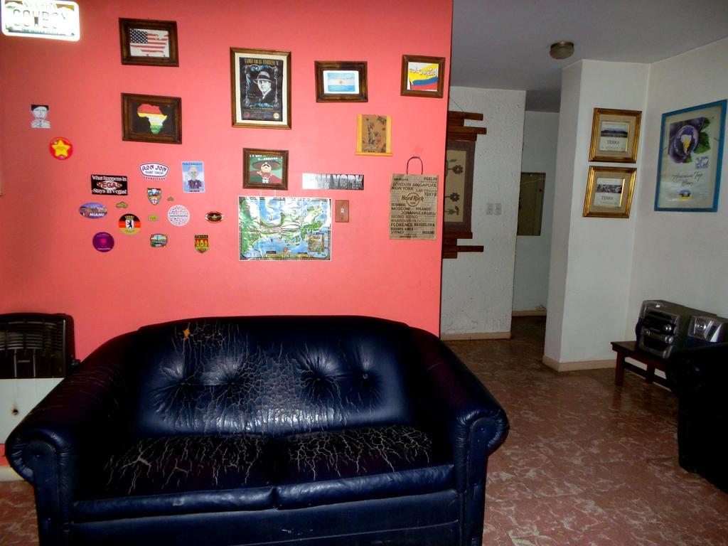 Hostel Otro Mundo Capdevila Zewnętrze zdjęcie