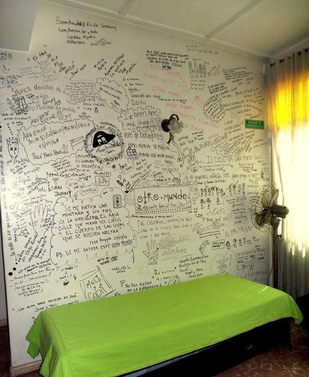 Hostel Otro Mundo Capdevila Zewnętrze zdjęcie