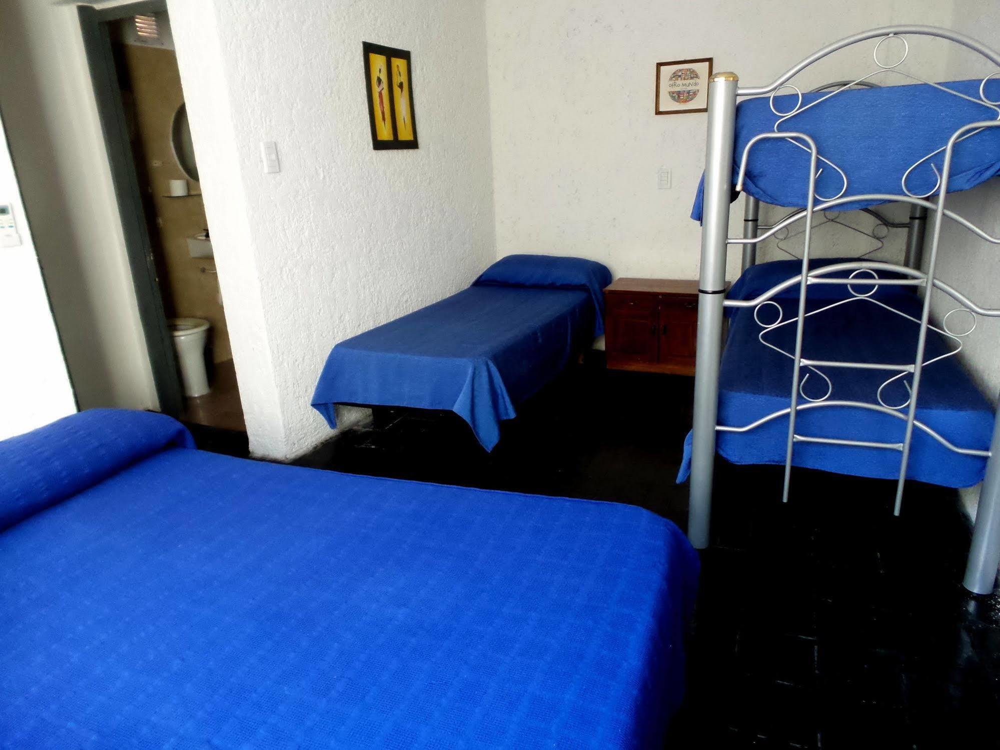 Hostel Otro Mundo Capdevila Zewnętrze zdjęcie
