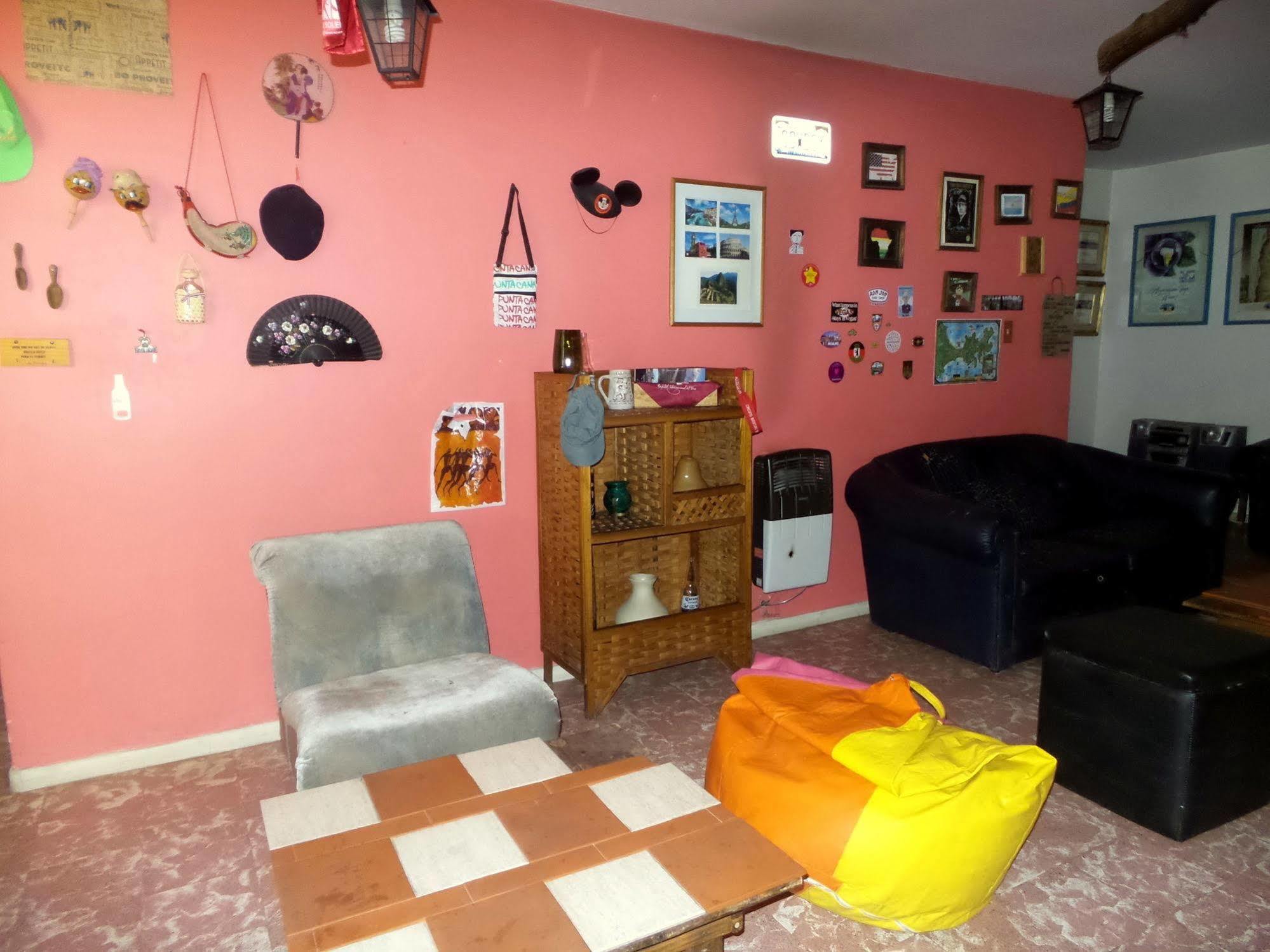 Hostel Otro Mundo Capdevila Zewnętrze zdjęcie