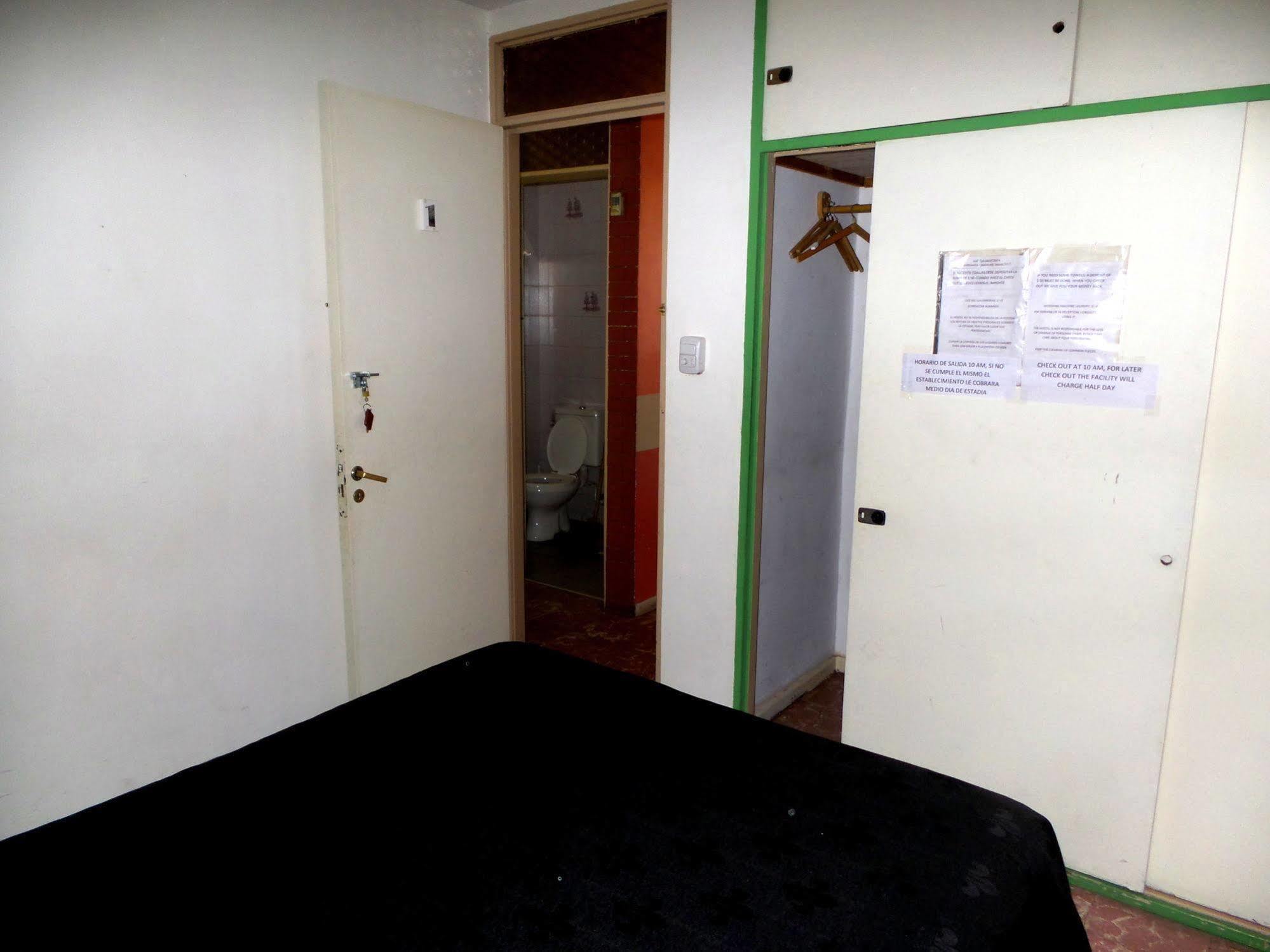 Hostel Otro Mundo Capdevila Zewnętrze zdjęcie