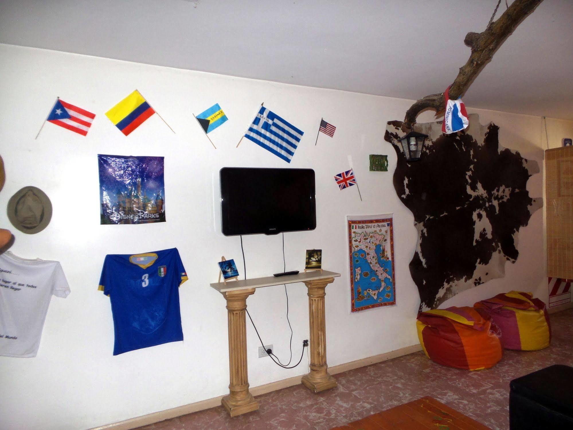 Hostel Otro Mundo Capdevila Zewnętrze zdjęcie